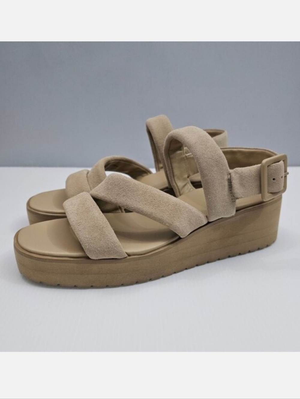 Vince Skylar Platform Sandal Womens 9 Beige Suede Slingback Wedge Neutral Summer